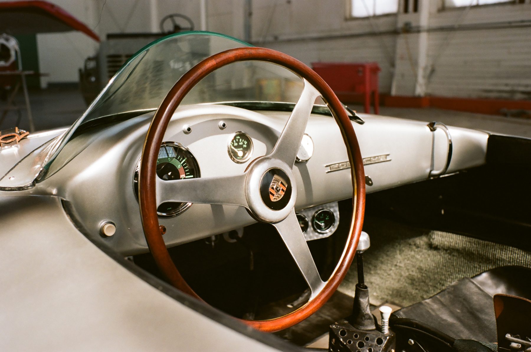 Behind the scenes photograph 20