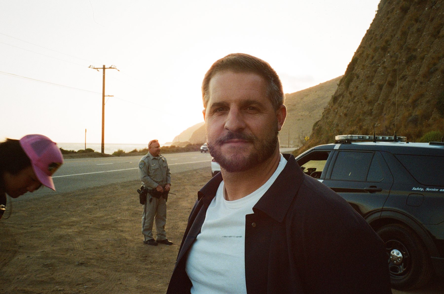 Behind the scenes photograph 142