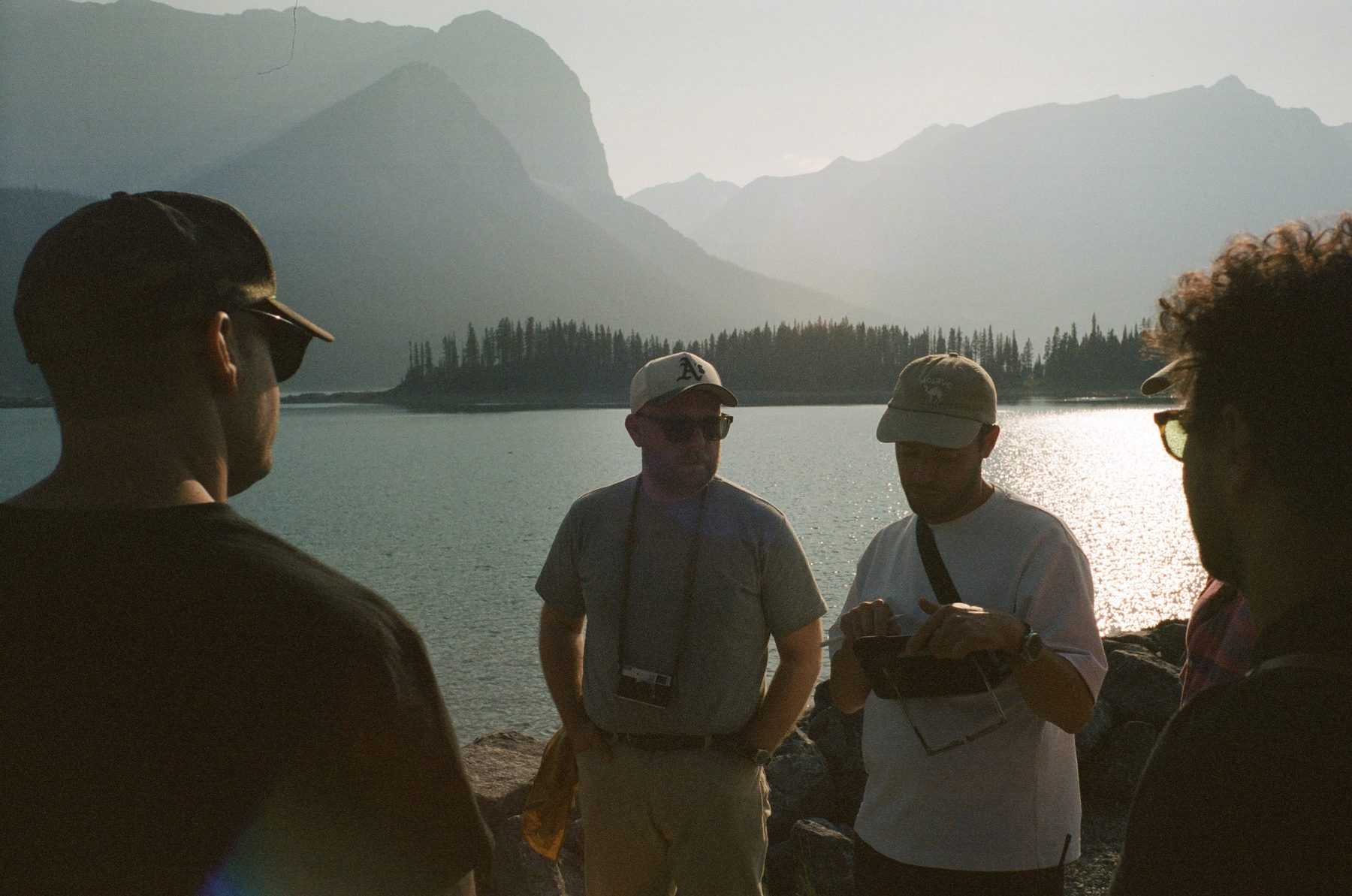 Behind the scenes photograph 11