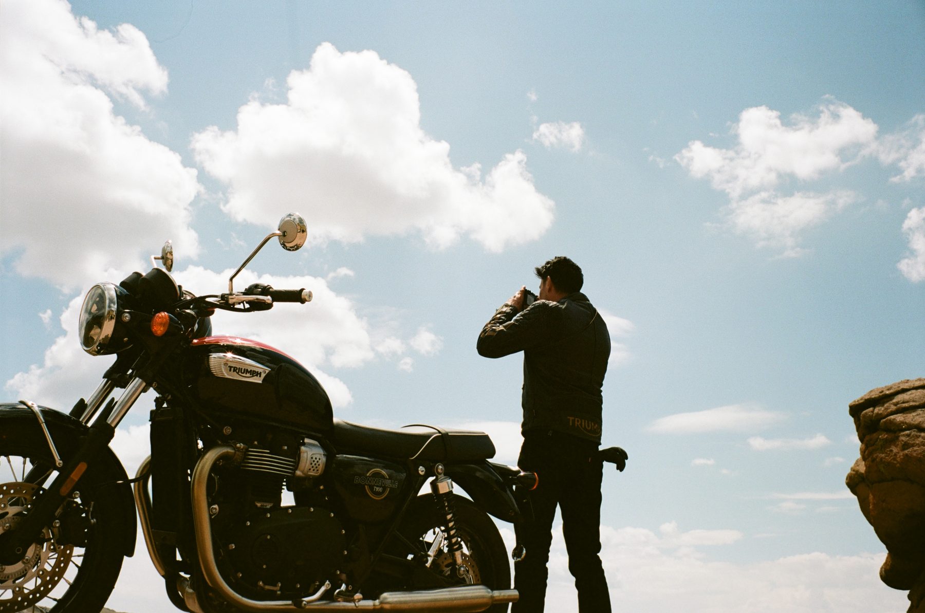 Behind the scenes photograph 56